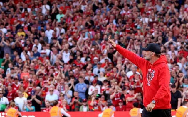 「マジなのか！」「ずるいよー」見取り図・盛山さん、クロップラストマッチを現地アンフィールドで観戦「生ユルネバ感動で…」