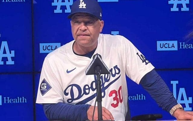 大谷翔平の奇襲は「2点だ」　指揮官が辛口ジョーク…状況判断を大絶賛「とても驚いた」