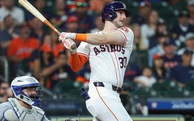 大谷翔平と3本差…タッカーがメジャートップタイ16号　“天才”27歳が絶好調
