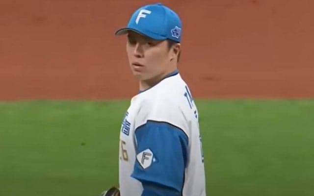 伸び上がる直球が「素晴らしい」　移籍で覚醒…29歳守護神にファン「惚れてる」