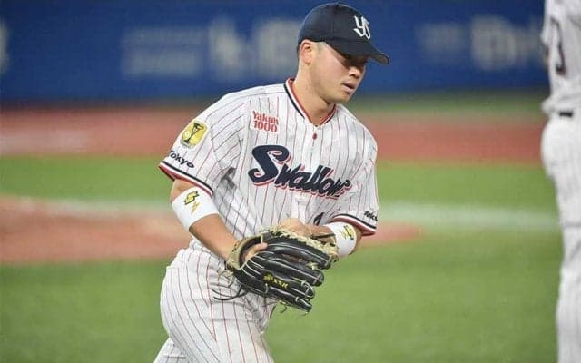 ヤクルト丸山和が「脳震とう特例」で抹消　フェンス激突で途中交代…23日の公示