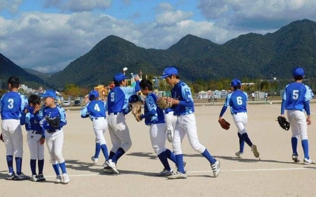 嫌気がさした昭和体質「自分がやった方が早い」　“小中一貫”の野球チーム誕生のワケ
