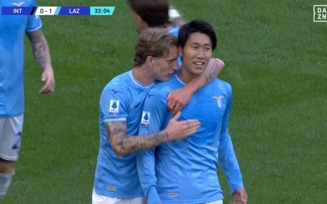 「バイタルエリアの巨人だ」スーパーゴールの鎌田大地、現地メディアから称賛の嵐！ 王者インテル戦の出来は「入団から最高のパフォーマンス」「復活は完了」