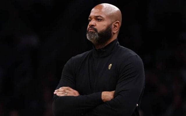 プレーオフ1回戦を突破したキャバリアーズがJB・ビッカースタッフHCを解任