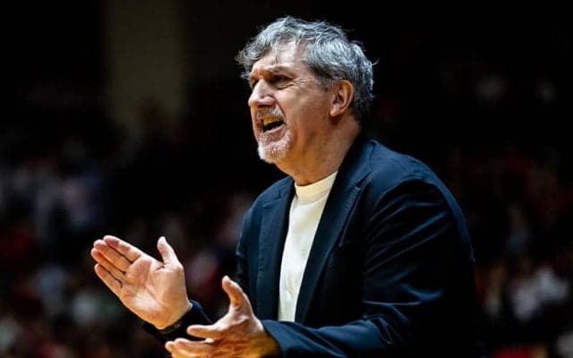 名古屋DがデニスHCと複数年契約に合意…3年連続CS進出“愛する名古屋”で続投決定