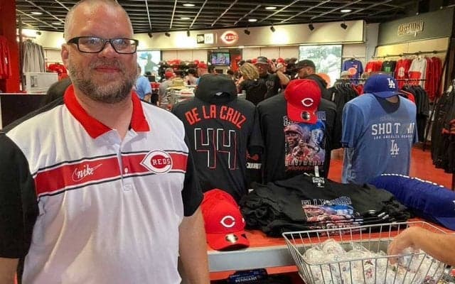 敵地なのに大谷翔平グッズ販売「異例でクール」　売れ行き好調…責任者が明かす舞台裏