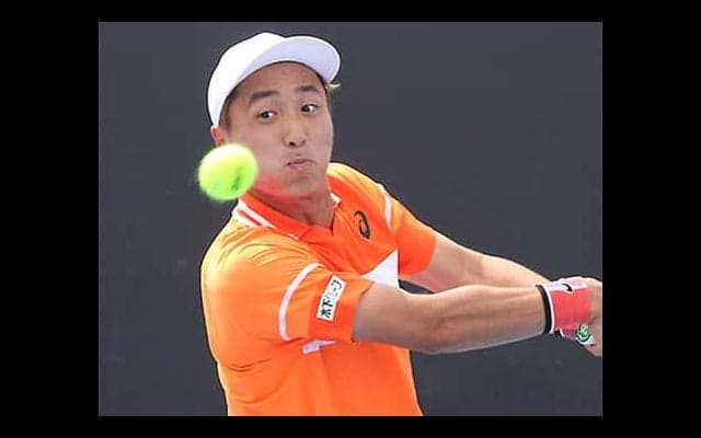  望月慎太郎 全仏OPで世界8位と激突 