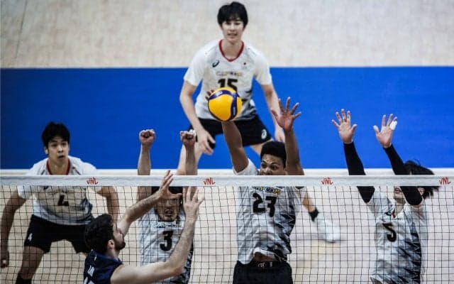 男子日本代表　セット先取もイタリアに逆転で敗れ大会初黒星