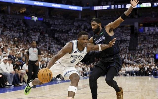 2連敗から挽回を狙うウルブズのエドワーズ「みんながパニックになっているとは思わない」