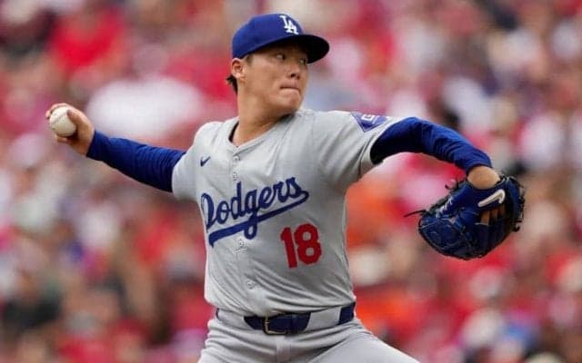 山本由伸が5回6安打4失点で今季2敗目　8奪三振も雨による試合中断を経て降板　チームはレッズにスイープされて5連敗