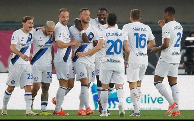 王者インテル、アルナウトビッチのドッピエッタで引き分け締め【セリエA】