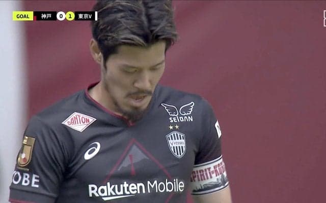 ウソだろ…元日本代表MF山口螢がまさかのオウンゴール　「これはいいところに通したな」ミスを誘った“超高精度クロス”の決定的瞬間
