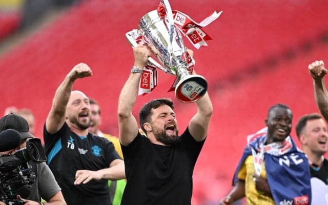 「キャリアの中で最高の瞬間の1つ」1年でのプレミア昇格を掴んだサウサンプトン、指揮官は背中を押したファンに「とても感謝している」