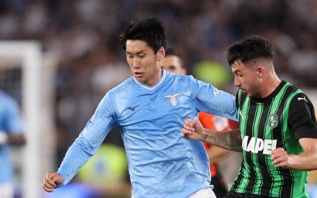 鎌田大地の残留臨むラツィオ指揮官、来季の起用プラン明かす「最終ラインの前の方が…」