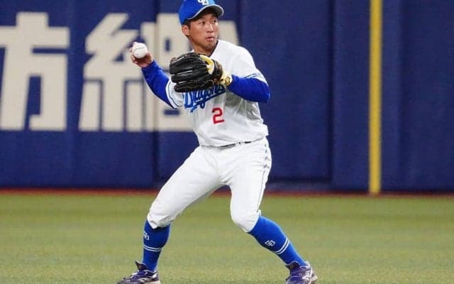 ヒット強奪…中日23歳は「GG絶対取れる」　軽やかすぎる身のこなし「守備力の塊！」