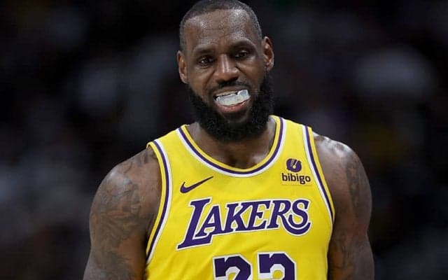 「レブロンはFAだ」NBAプレーオフ中継で注目発言…レイカーズ退団？親子共演の可能性も