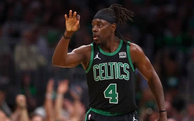 「ドリューは別格さ」…シリーズ第3戦でクラッチプレーを決めたホリデーを同僚が称賛