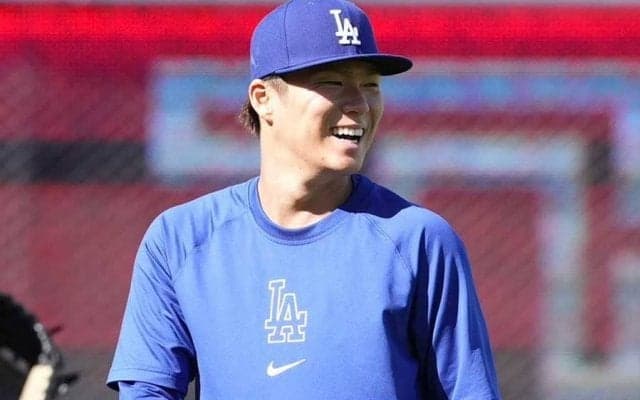 世界的アイドルと並ぶ山本由伸が「かわいすぎる」　まさかの“整列”…ファン歓喜の1枚