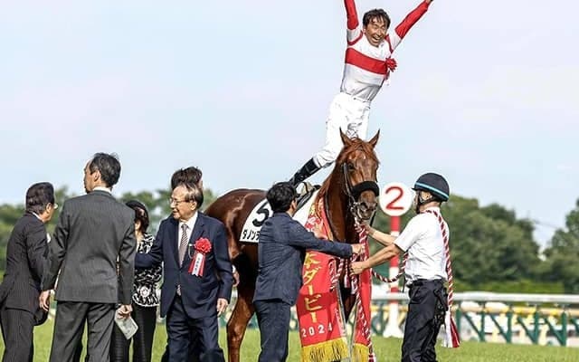 日本ダービーで100円だったら“2800万円”に!? 伏兵ダノンデサイルVで香港の4連単が超高額配当に