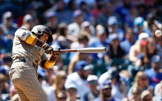 大谷翔平、初の首位打者に“難敵”　「.391」で猛追…天才27歳が「流石やな」