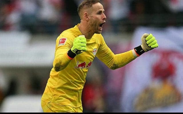 ライプツィヒが守護神グラーチと契約延長！　先日に通算300試合出場も達成