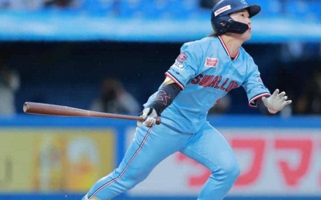 【ヤクルト】「3番」打者は誰が適任か？ チームの歴史を支えてきた若松、稲葉、岩村ら“左打者のルーツ”に続く選手の「名前」