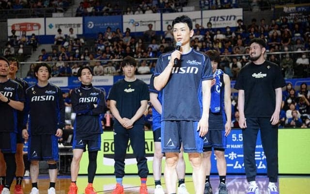 三河が石井講祐と契約…移籍2季目に向け「さらに厳しく改善を繰り返して結果を残していきたい」