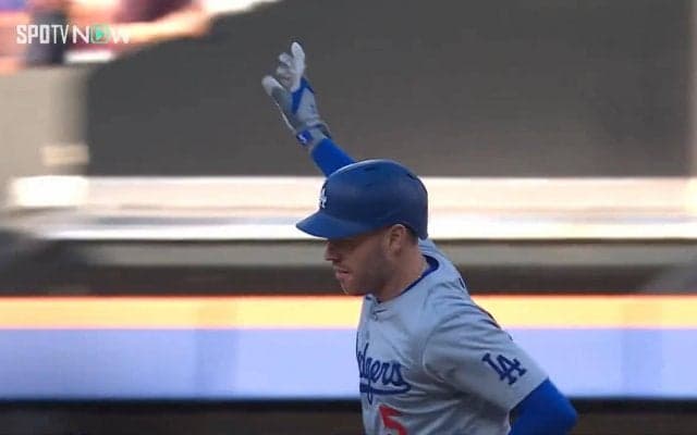 大谷翔平が救われた！5タコ直後に飛び出したフリーマンの豪快弾 微笑みが復活したファン待望の瞬間