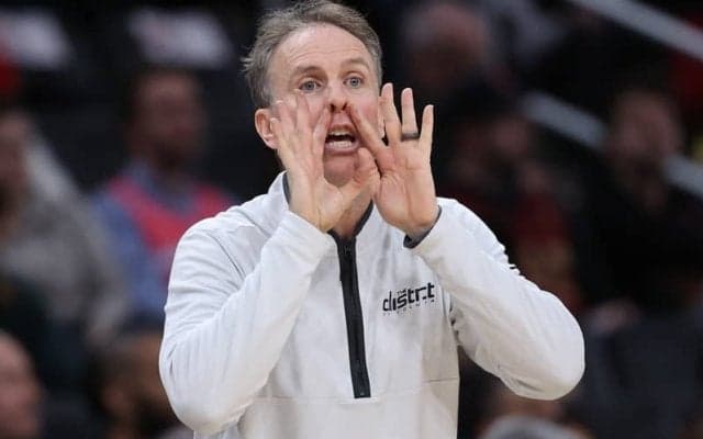 今季途中からHC代行を務めたブライアン・キーフがウィザーズの指揮官へ就任