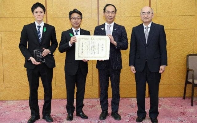 【浦和競馬】浦和競馬チャレンジ奨学金を設立