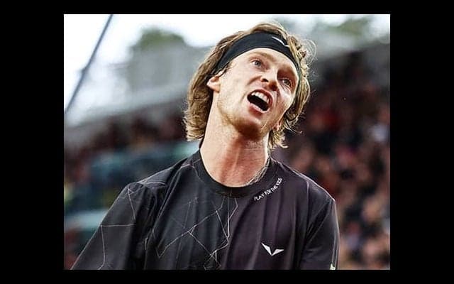 「我を失った」世界6位が苛立ち