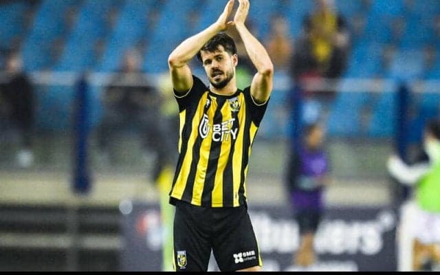 元蘭代表ファン・ヒンケルがフィテッセ退団…今季で契約満了に