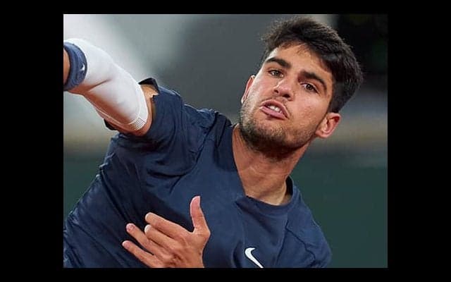 アルカラス16強「サーブ少し変えた」