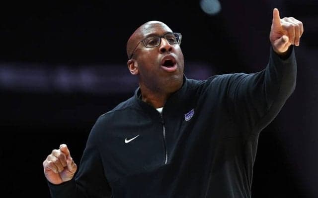 キングスを2季連続で勝ち越しへ導いたマイク・ブラウンHCが3年約47億円で延長契約