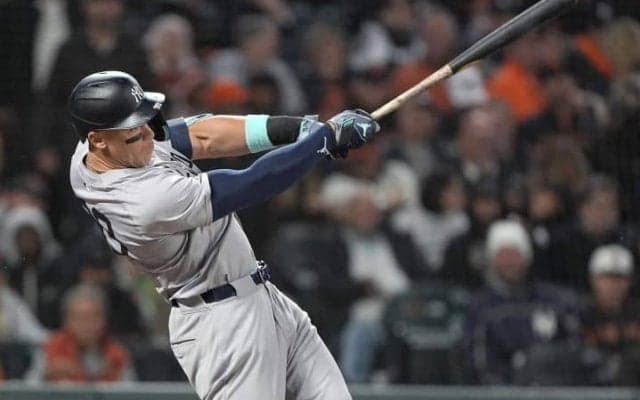 また打ったジャッジ、驚異の年間56ペースでHR争い独走！ 140m超えの特大弾に敵地解説も思わず愕然「なんてこった」