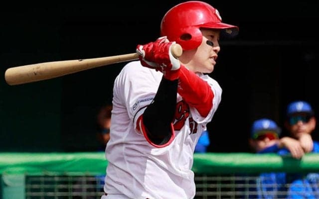 広島・小園が5月度「JERAセ・リーグAWARD」大賞　4番で存在感…巨人・戸郷と大激戦