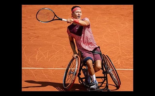 小田凱人 全仏OP連覇へ 初戦突破