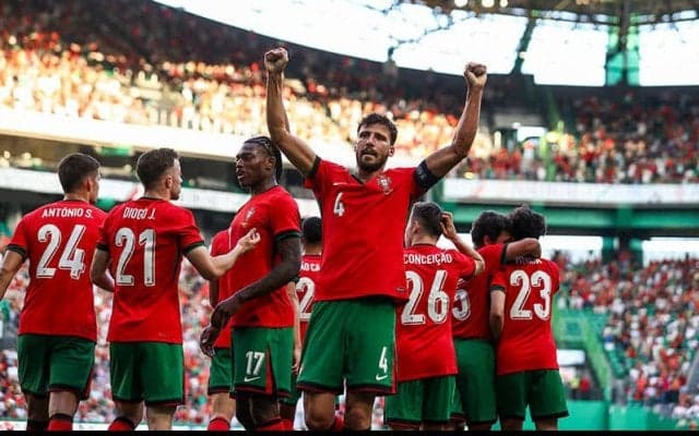 後半から出場のB・フェルナンデスが2発、ポルトガルがフィンランドに4発勝利【国際親善試合】