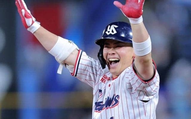 【ヤクルト】“サヨナラ呼ぶ”バント安打！ 丸山和郁が「2番」に起用された理由は？ 山田哲人が9回に起死回生の同点打！