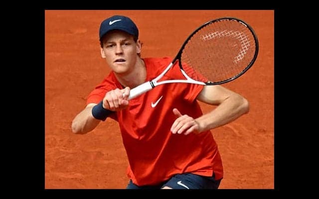 シナー1位へ「日々の努力の賜物」