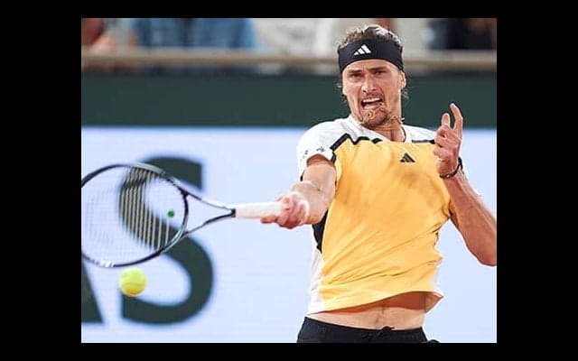 ズベレフ 4年連続4強、悲願のVまであと2勝