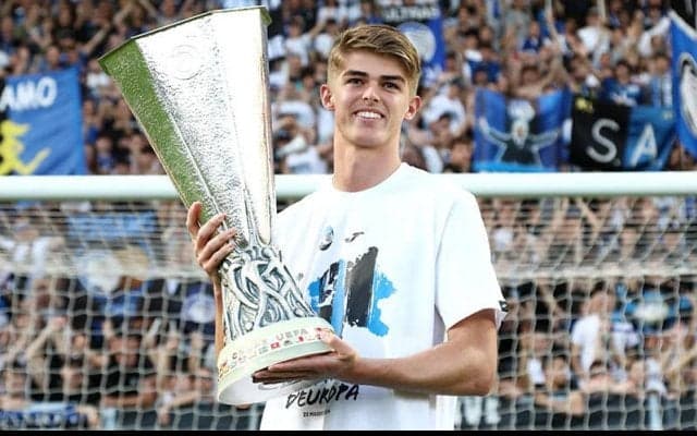 輝き取り戻したデ・ケテラエル、買い取り目指すアタランタは減額希望か