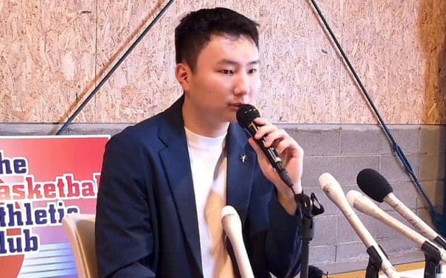 NBA入りを目指す富永啓生が帰国「五輪で活躍してオファーをいただけたら」…今後は日本代表活動に専念