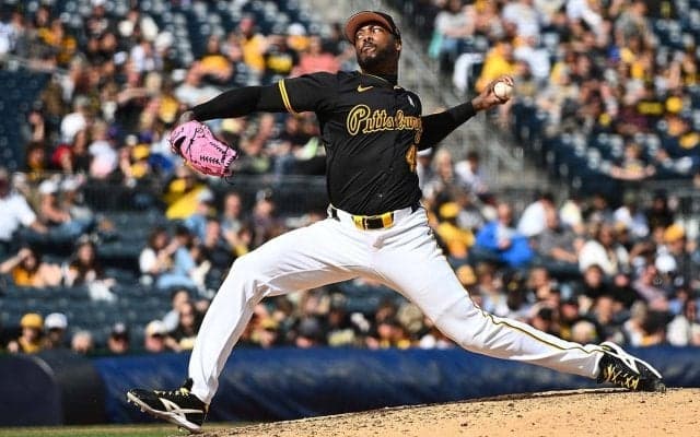 【MLB】人類最速左腕、36歳チャップマンがシンカーで「167キロ」計測　大谷翔平が思わず腰を引いた剛速球