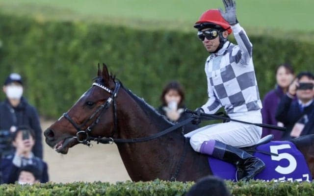 宝塚記念ファン投票1位はドウデュース