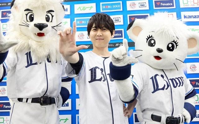 声優・梶 裕貴が始球式イップスを振り払うノーバン投球　『忘却バッテリー』で自身が演じる山田太郎との共通点を語る