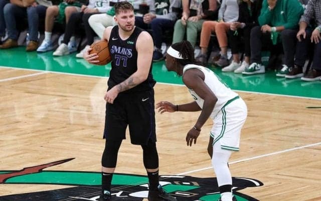 マーベリックスのルカ・ドンチッチがファイナルのデビュー戦でダンカン以来初の快挙