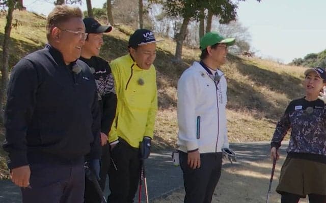 「左足下がり＋砲台＋下り傾斜」超難関アプローチにサンド伊達・ナイツ・菅原大地・古閑美保が挑戦