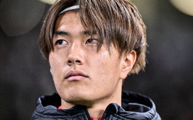 【ミャンマー戦で見えた1トップ・小川航基の可能性(1)】代表3戦5発というハイペース。遅れてきた大型FW小川航基は日本に何をもたらすのか……5発中3発に絡む能力