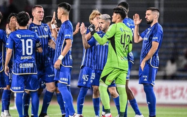 「か、かっこええええ」J1町田の“黒×金”永遠の絆を誓うダイヤモンド柄ユニフォームが好評！「かっこよすぎて顎外れた」「やっぱ金ラインがかっこいいよね」の声